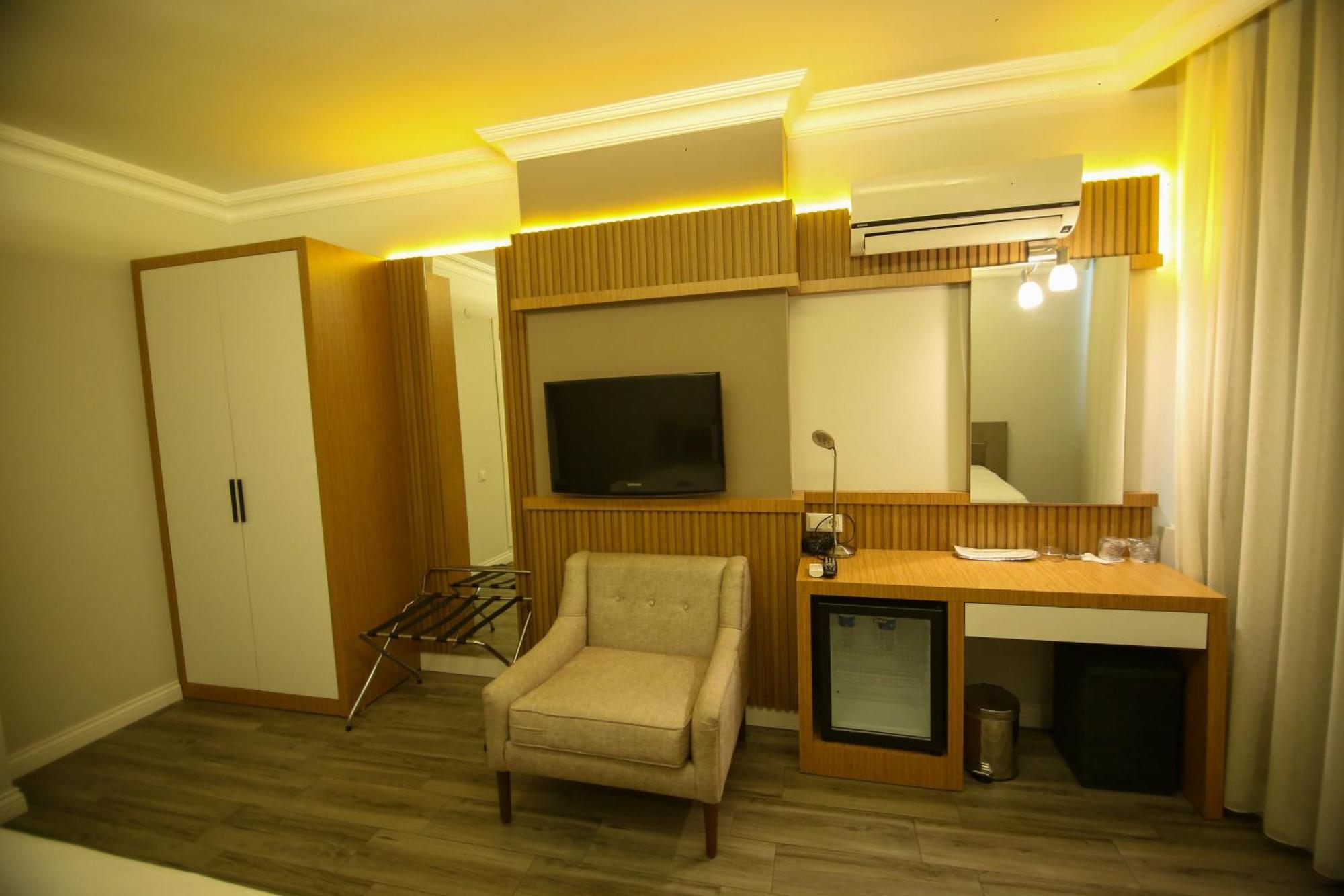 Cevik Palace Hotel Antalya Zewnętrze zdjęcie